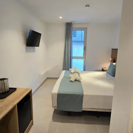 Hostal Rambla 24 By Holihome Alicante Exterior photo