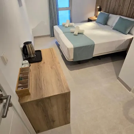 Hostal Rambla 24 By Holihome Alicante Exterior photo