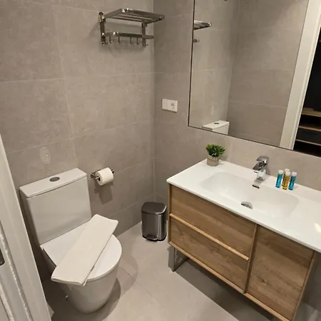 Hostal Rambla 24 By Holihome Alicante Exterior photo